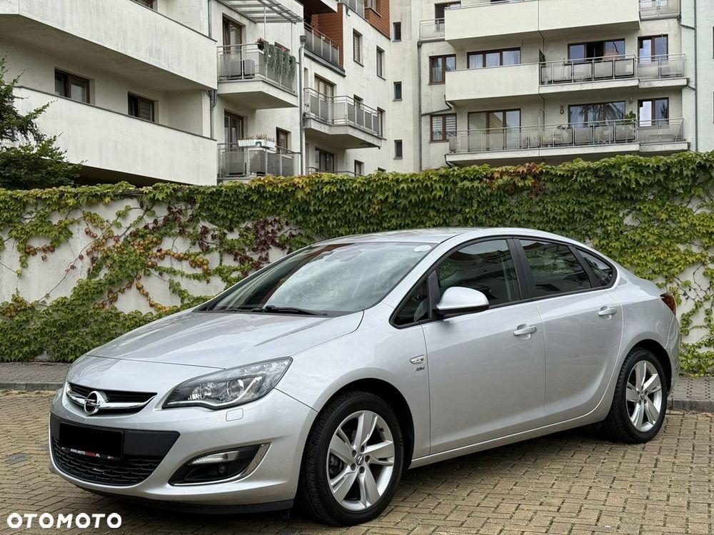 Opel Astra 1.4 T Active EU6 - 2