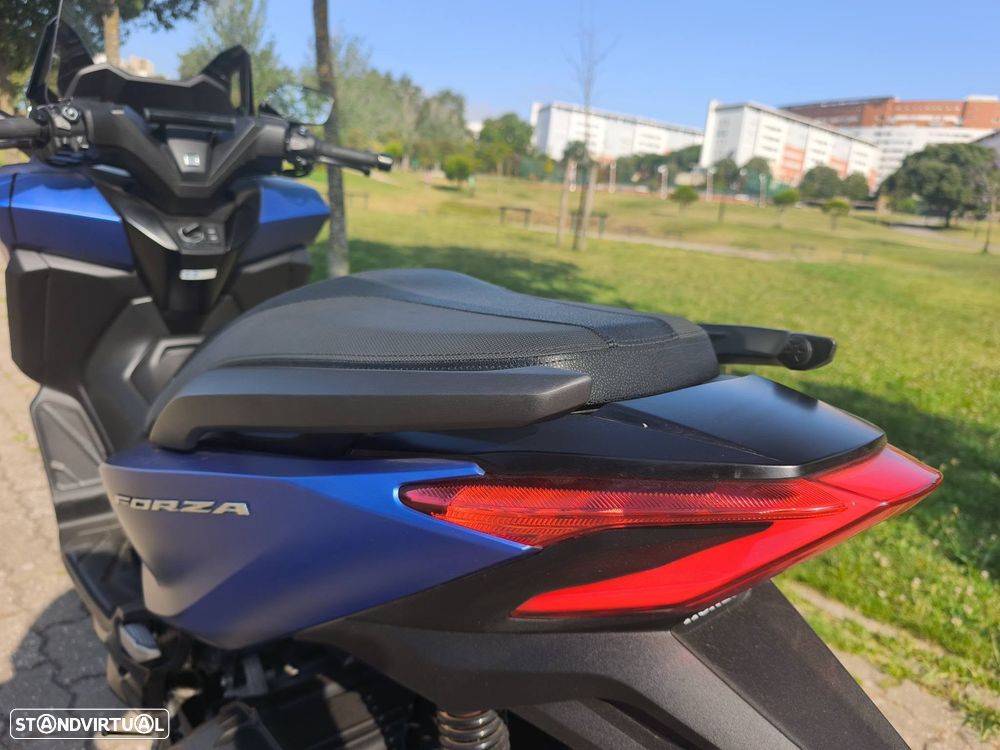 Honda Forza 125 - 11