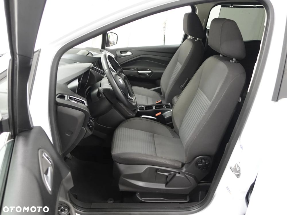 Ford Grand C-MAX 1.5 EcoBoost Start-Stopp-System Titanium - 19