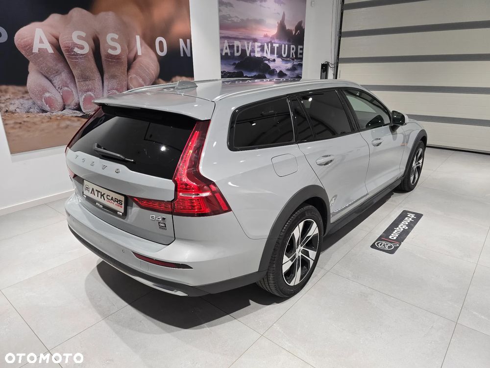 Volvo V60 B4 D Core - 6