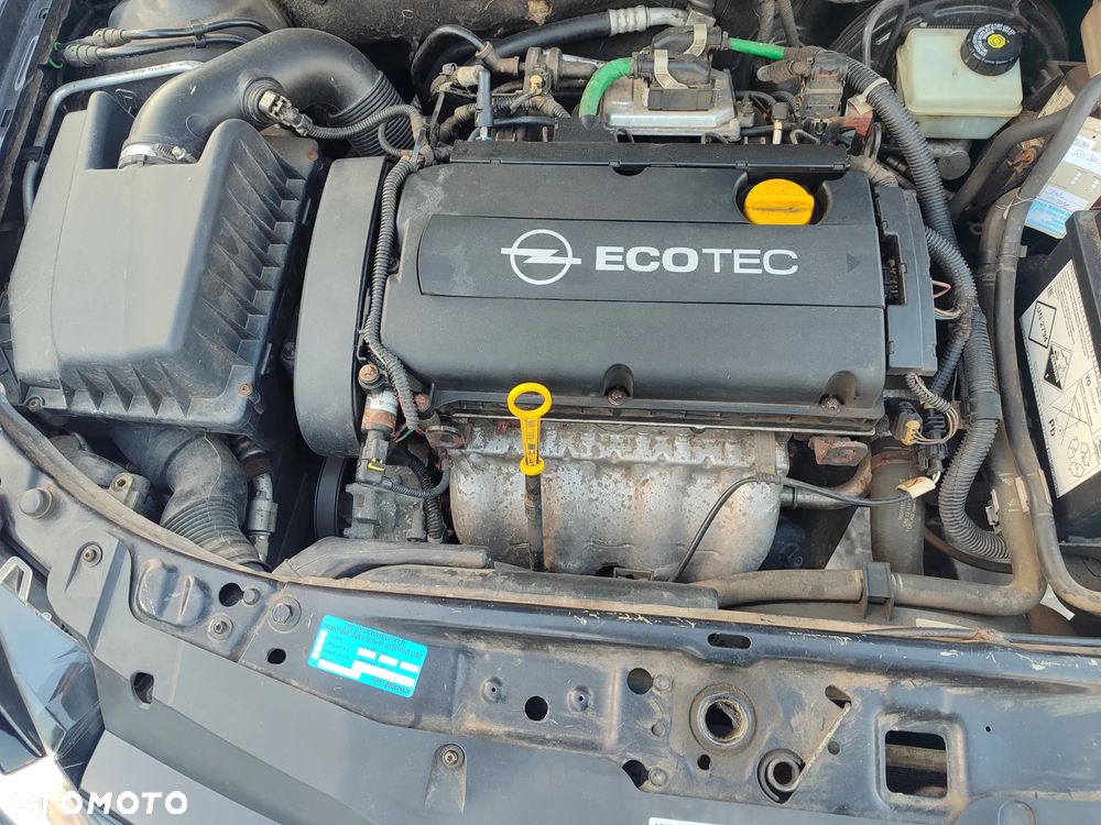 Opel Astra 1.8 Cosmo - 23