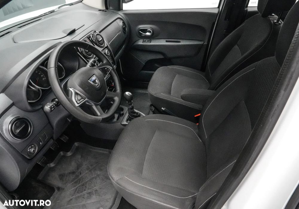 Dacia Lodgy 1.5 Blue dCi Laureate - 11