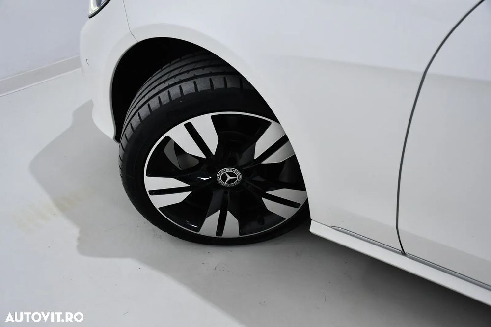 Mercedes-Benz E 300 BLUETEC 7G-TRONIC Avantgarde - 9