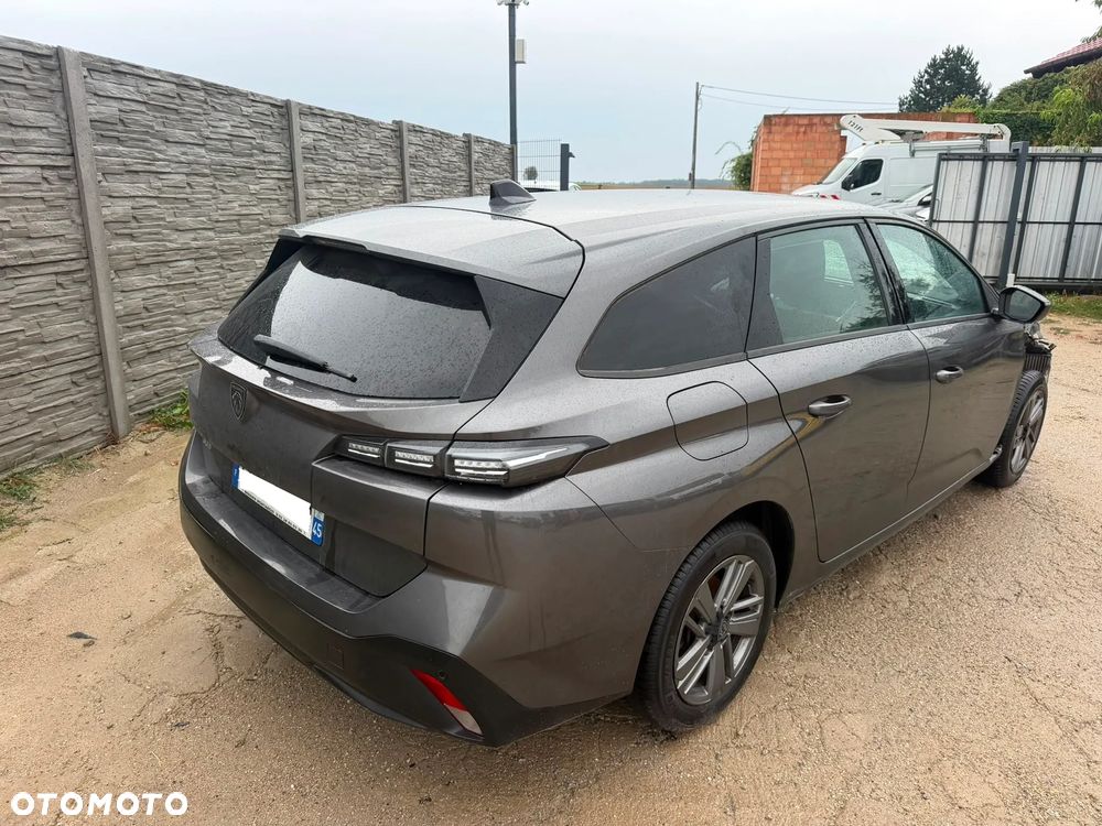 Peugeot 308 PureTech 130 EAT8 Active Pack - 5