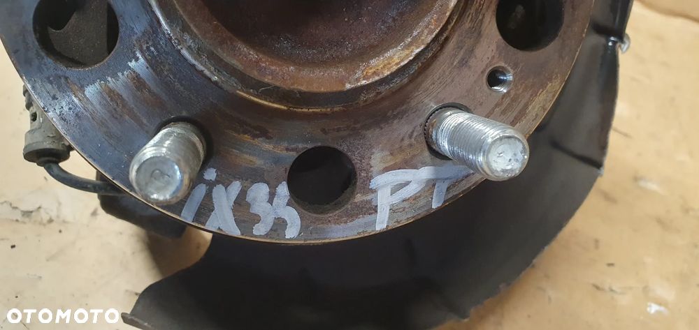 Zwrotnica piasta prawy tył tylna prawa Hyundai IX35 - 8