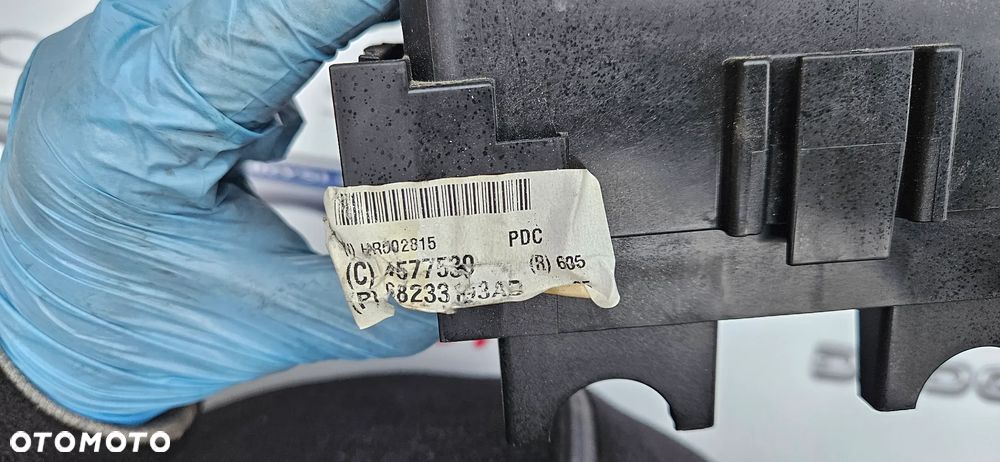 Chrysler Pacifica 2016- 3.6 V6 Kompletna skrzynka bezpieczników Bezpieczniki Puszka P68233193AD 68233193AD - 11