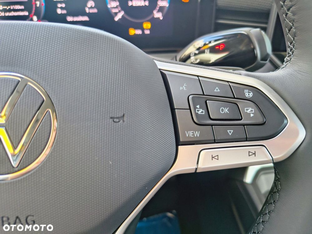 Volkswagen T-Roc 1.5 eTSI Life DSG - 21