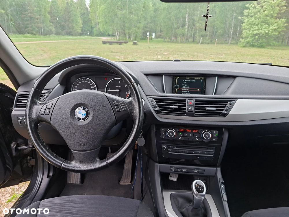 BMW X1 sDrive16d - 15