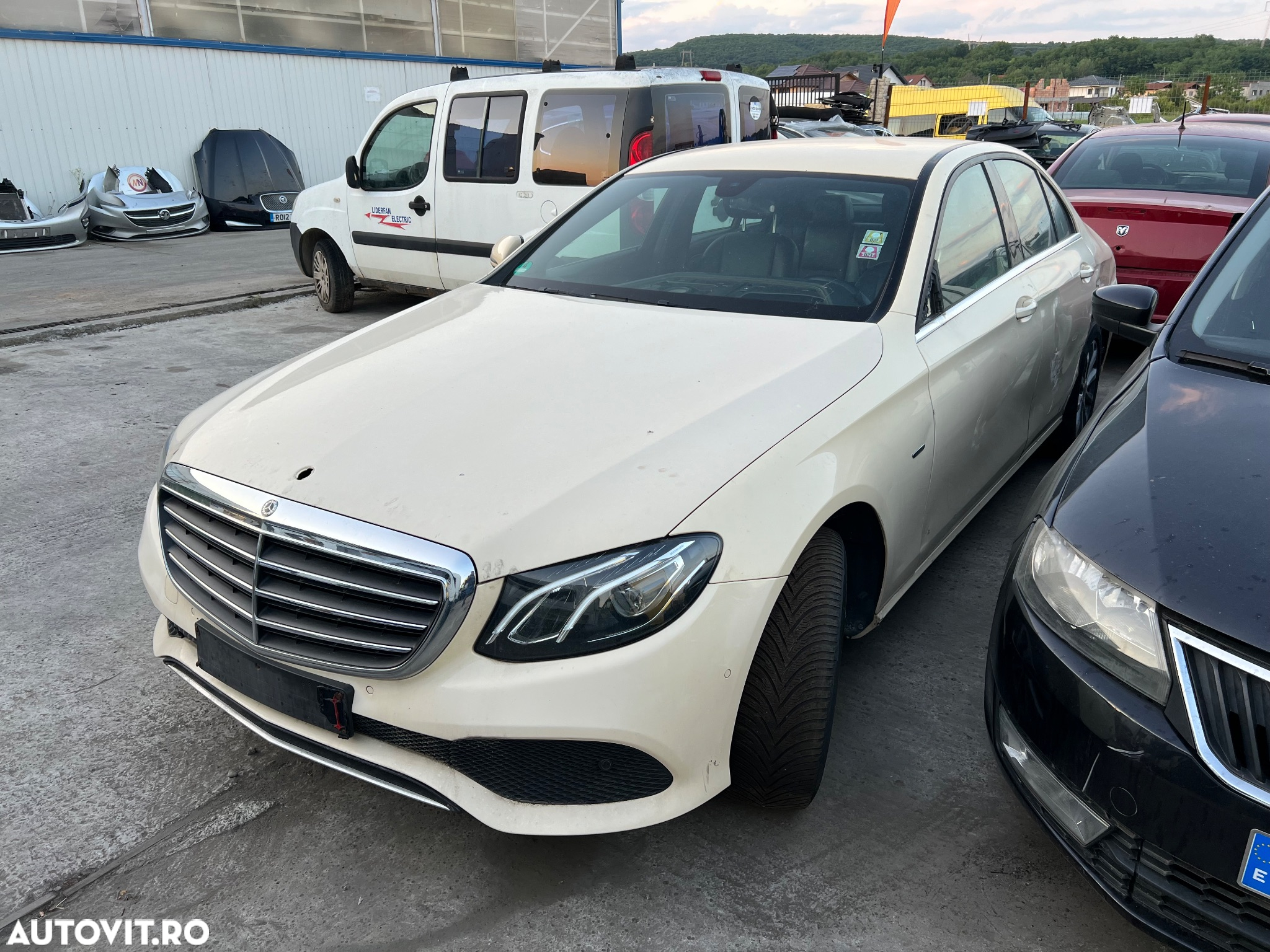 Vând față completă bot Mercedes E class w213 faruri europa - 3