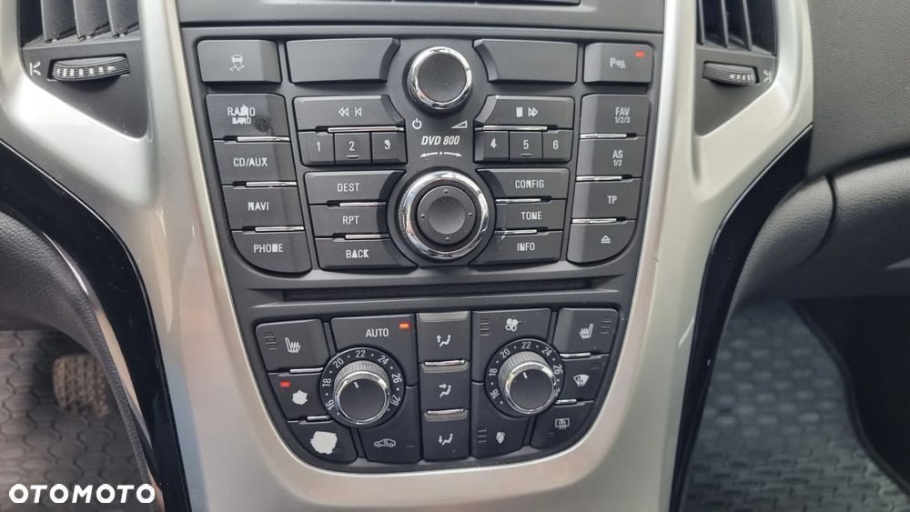 Opel Astra 1.4 Turbo - 21