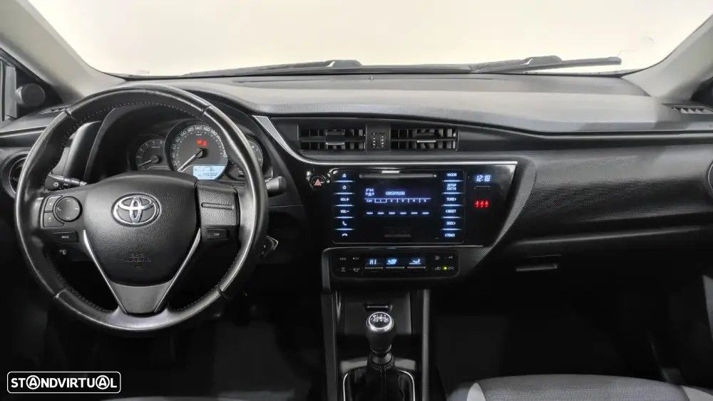 Toyota Auris 1.4 D-4D ACtive - 9