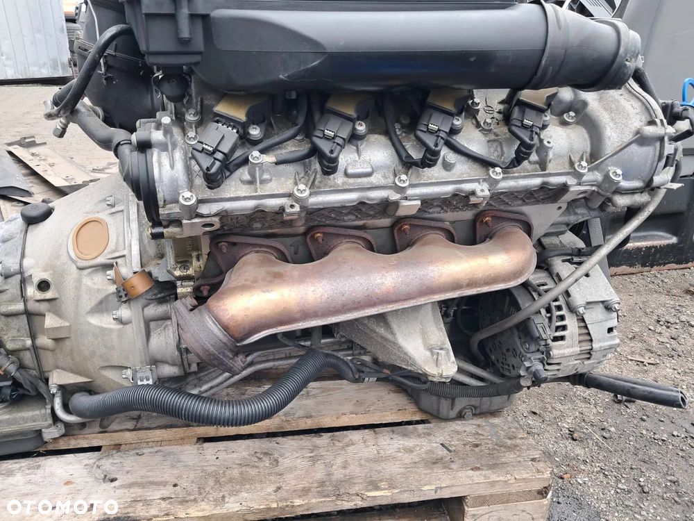 SILNIK MERCEDES W221 5.5 V8 - 3