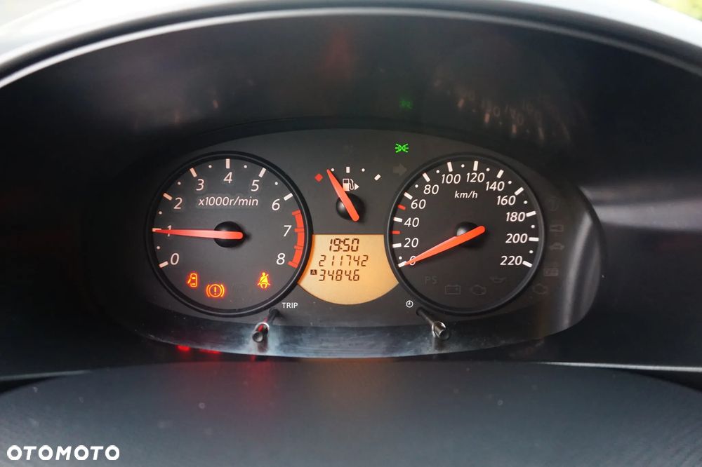Nissan Micra - 28