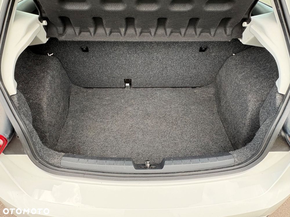 Seat Ibiza SC 1.4 16V Sport - 16