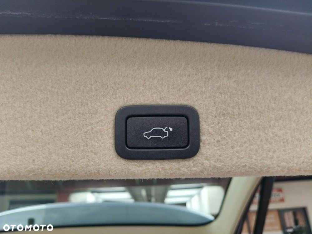 Volvo XC 60 D3 Geartronic Summum - 16