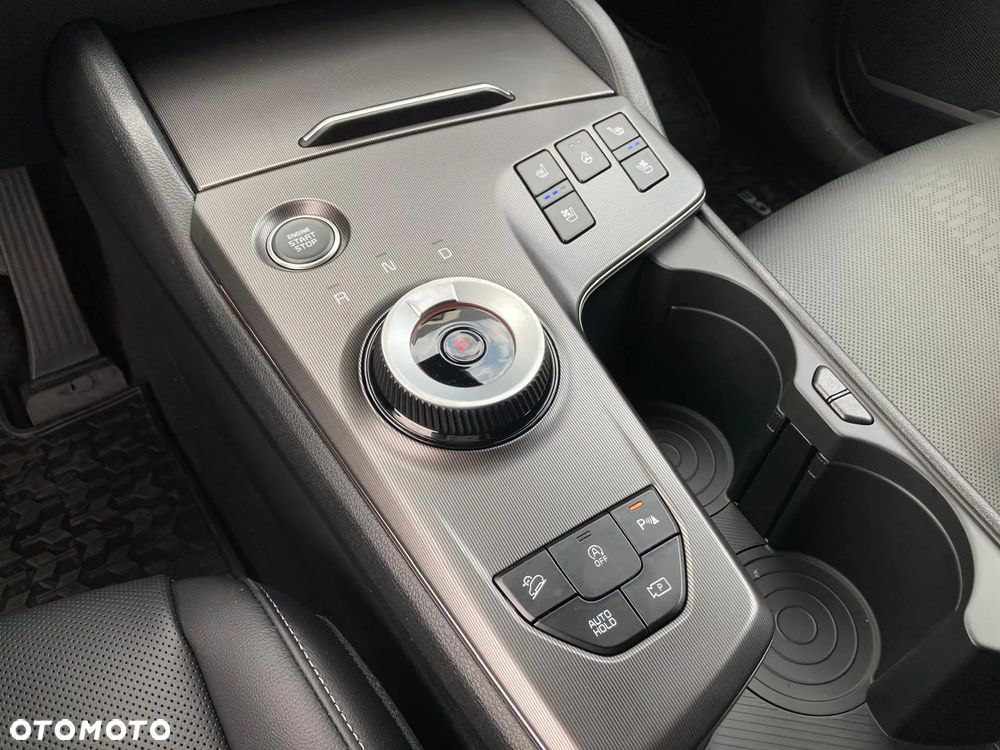 Kia Sportage - 16