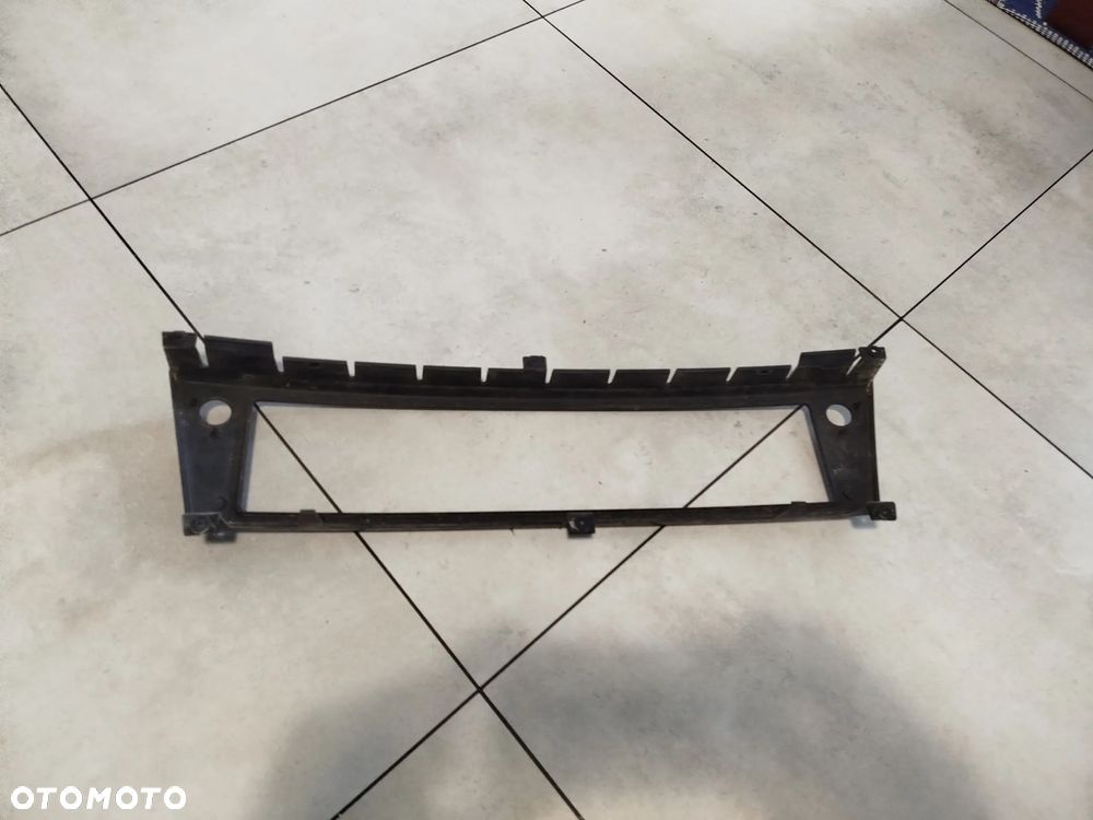 Audi A4 B7 ramka tablicy rejestracyjnej spryskiwacz lampy Xenon - 6