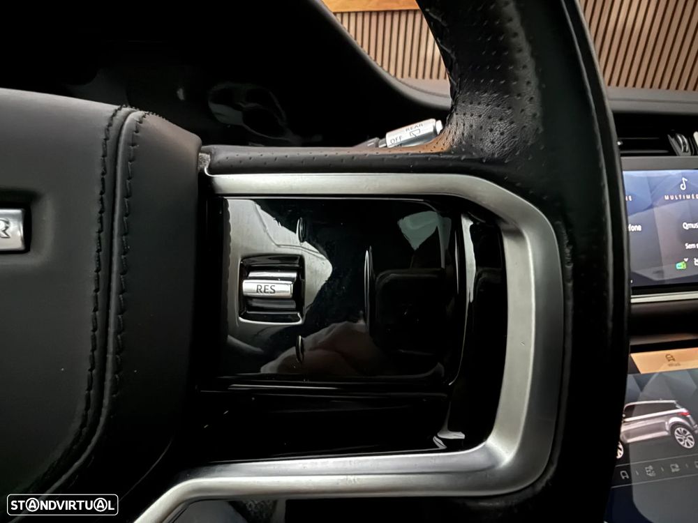 Land Rover Range Rover Evoque P300e Autobiography - 19