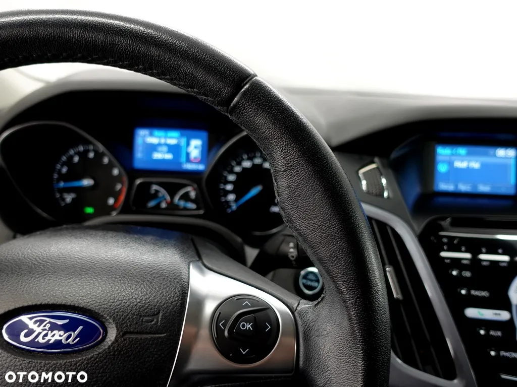 Ford Focus 1.6 EcoBoost Titanium - 21