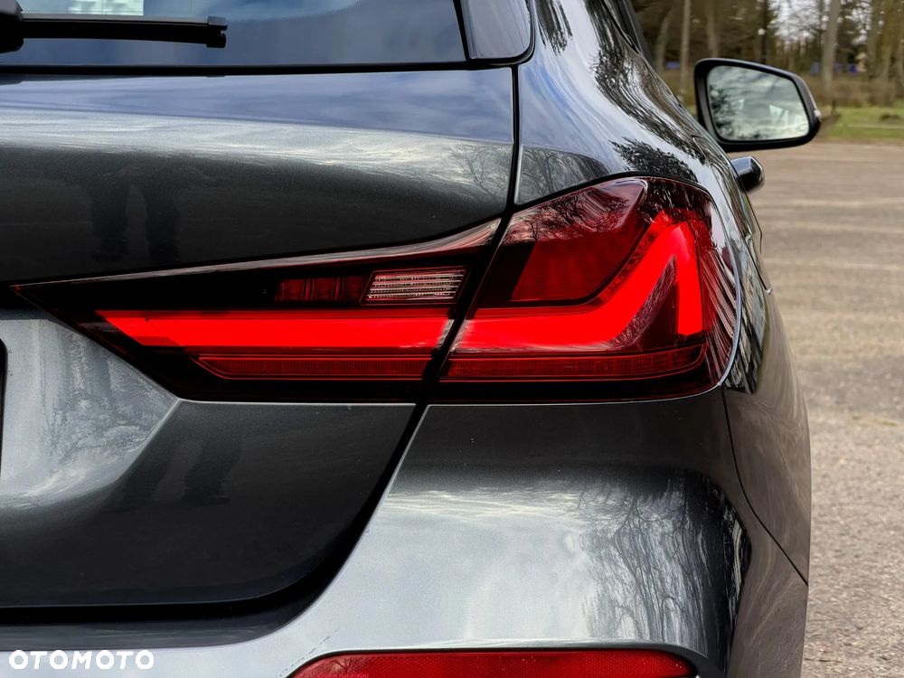BMW Seria 1 118i Advantage - 22