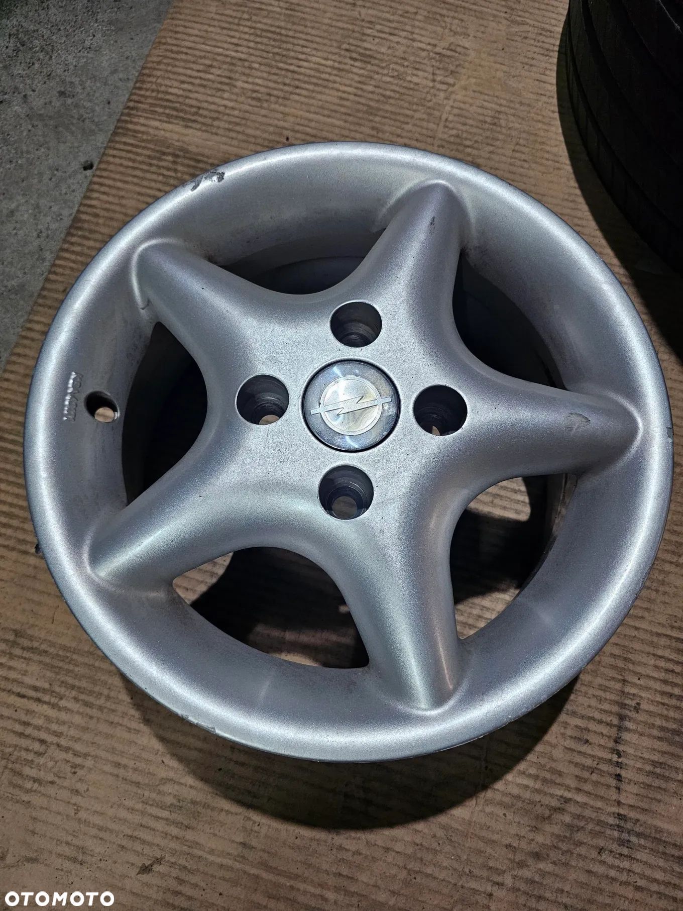 Felgi Aluminiowe 5,5-13 4x100x64 ET-38 OPEL A033 - 1