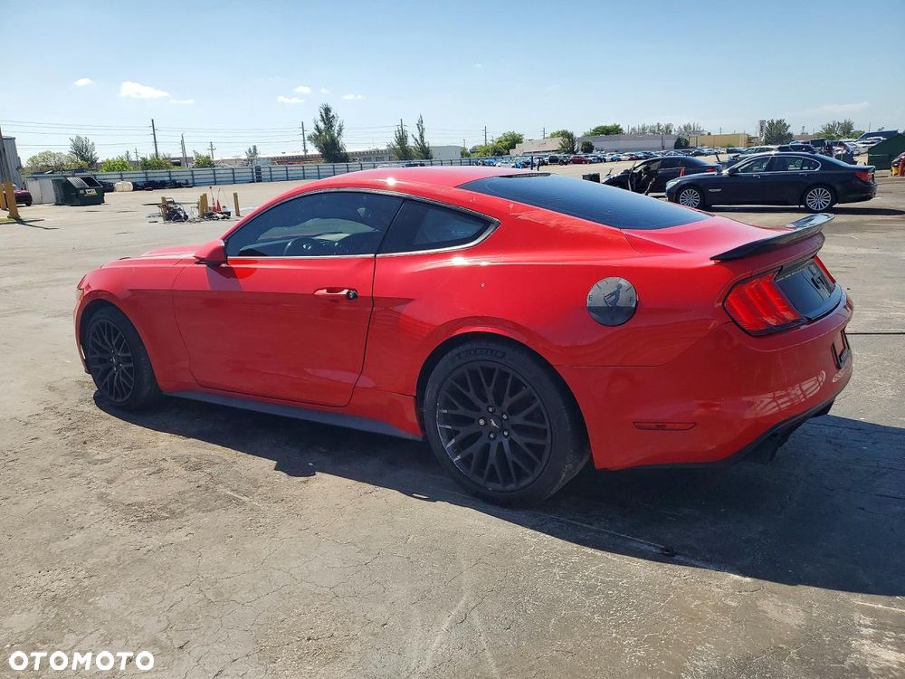 Ford Mustang 3.7 V6 - 3