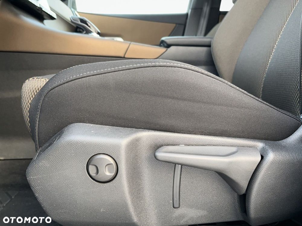 DS Automobiles DS 7 Crossback - 10