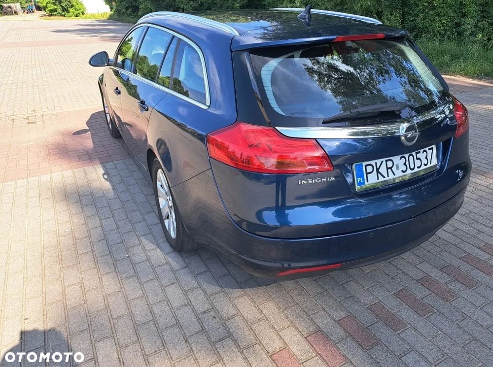 Opel Insignia 2.0 CDTI - 8