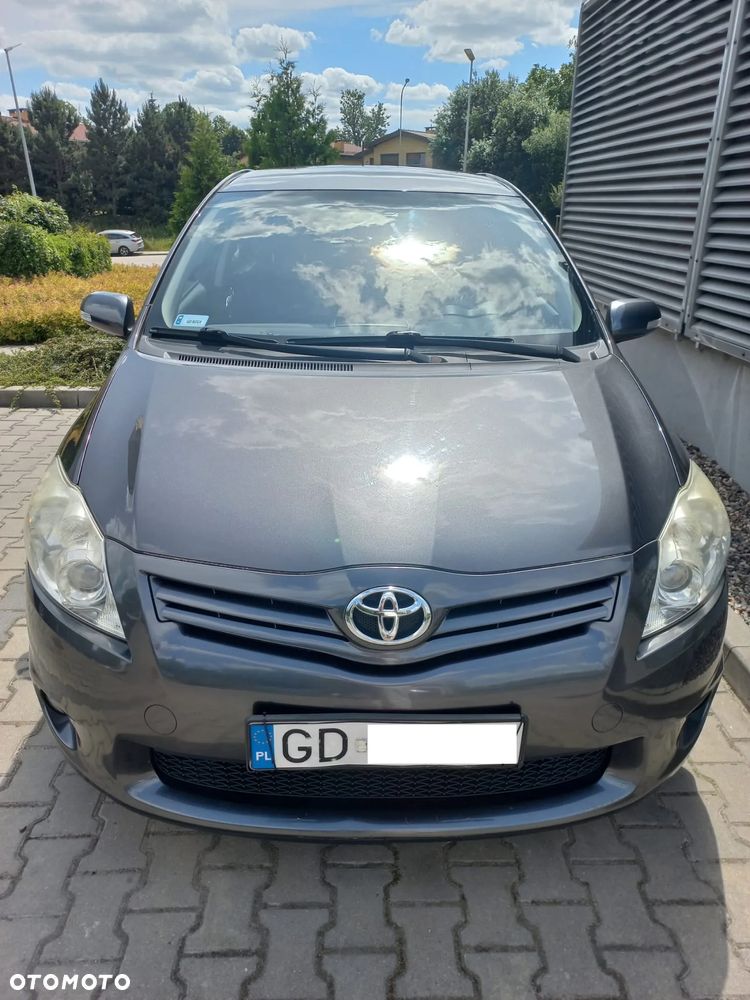 Toyota Auris 1.4 D-4D 2010 - 4