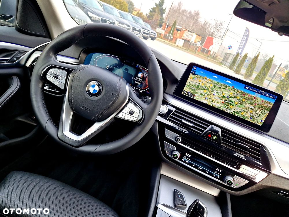 BMW Seria 5 520d xDrive Sport Line - 20