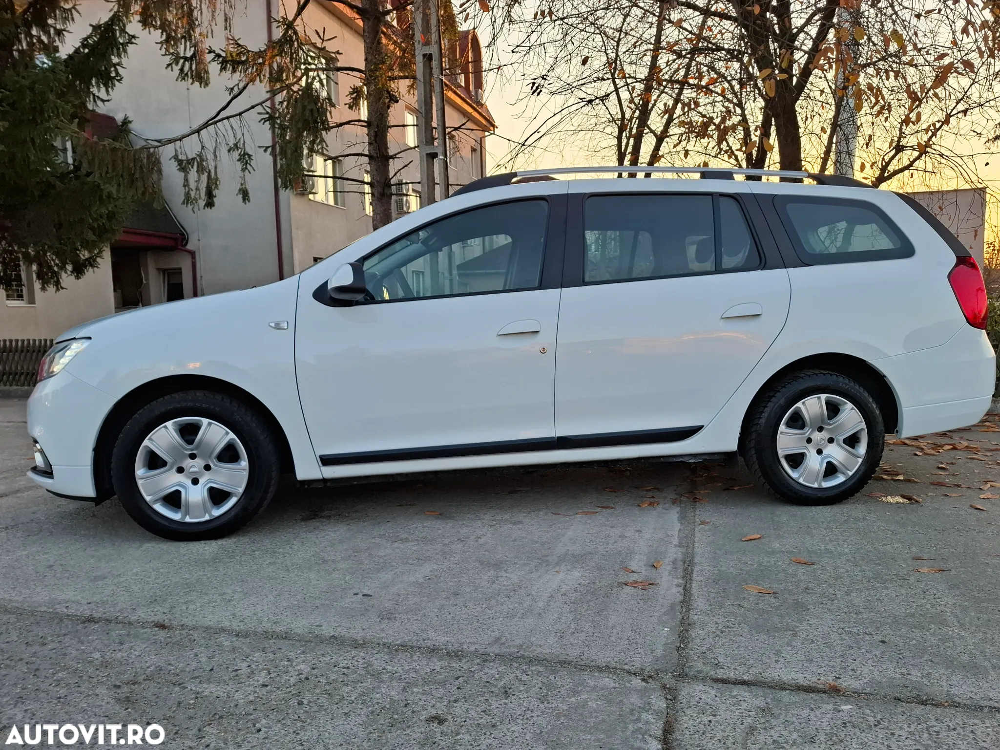 Dacia Logan MCV SCe 75 Laureate - 14