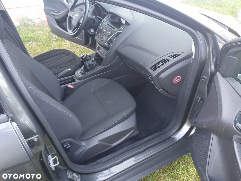 Ford Focus 1.6 Titanium - 7