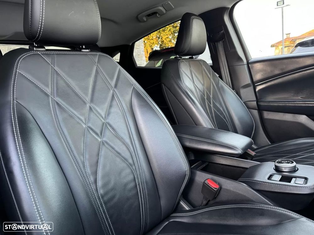 Ford Mustang Mach-E 75.7 kWh Premium AWD - 21