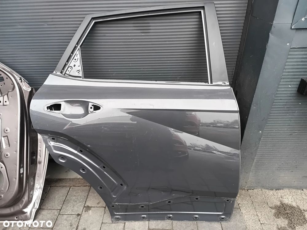 Hyundai Kona II 2024 Tył strona prawa Drzwi tylne