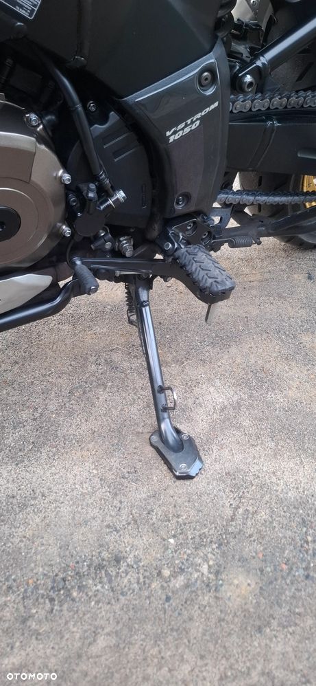 Suzuki V-STROM - 9