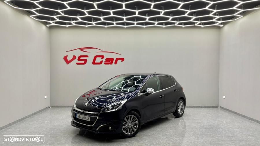 Peugeot 208 1.2 PureTech Allure - 1