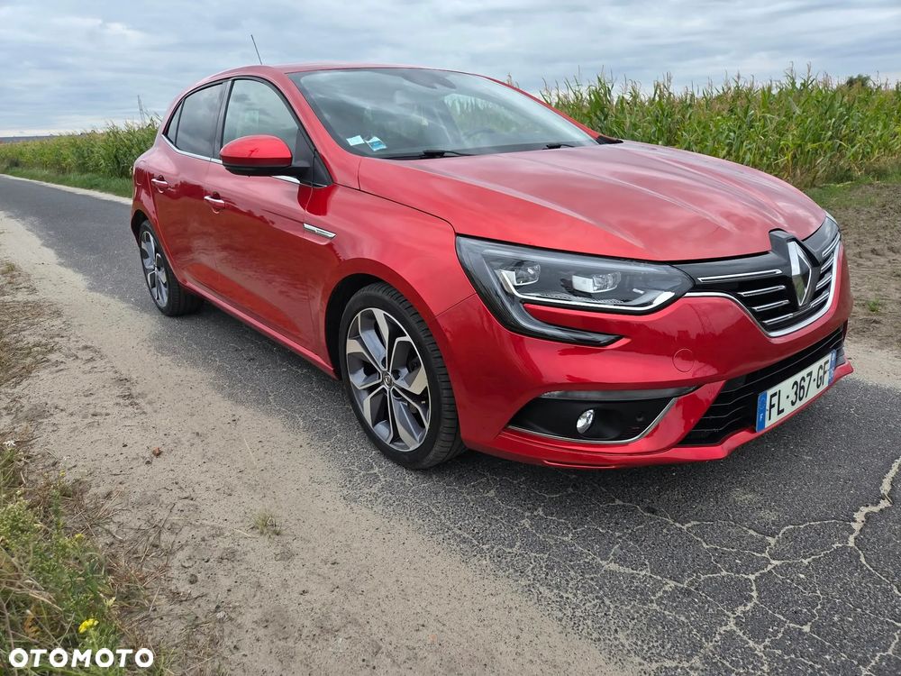 Renault Megane TCe 140 GPF INTENS - 23