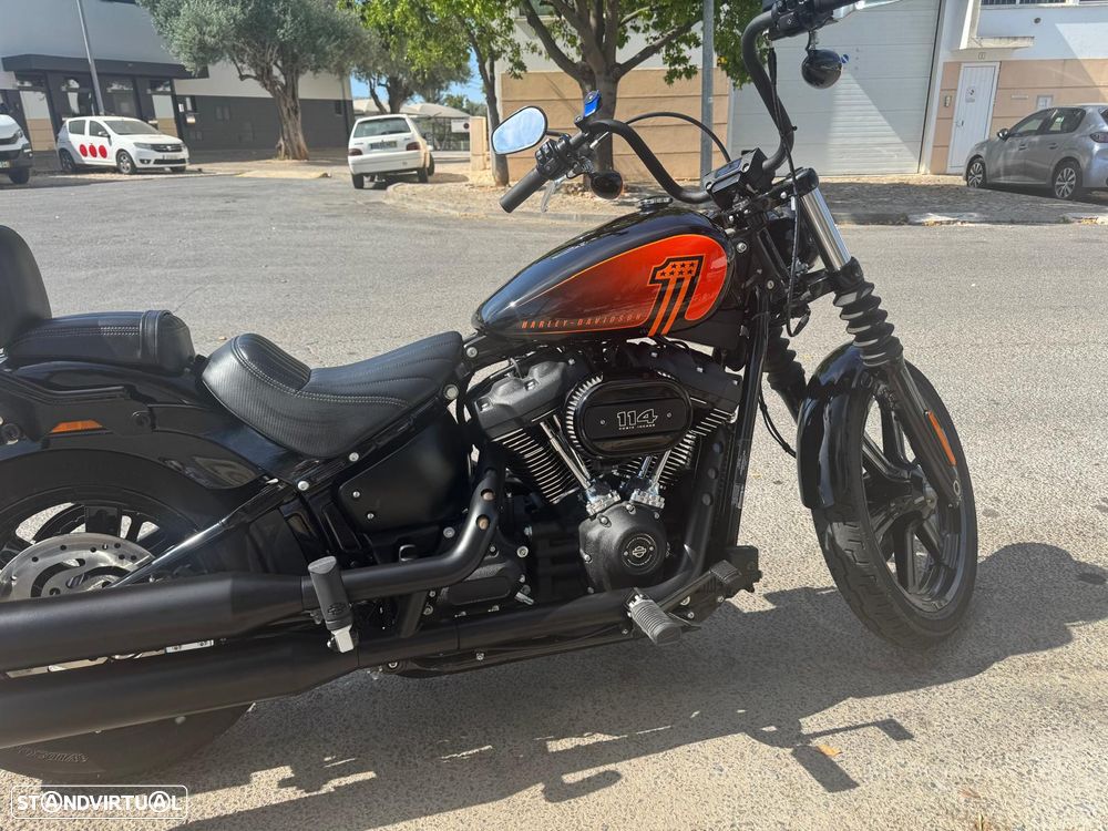 Harley-Davidson Street SOFTAIL FXBBS STREET BOB 114 - 11