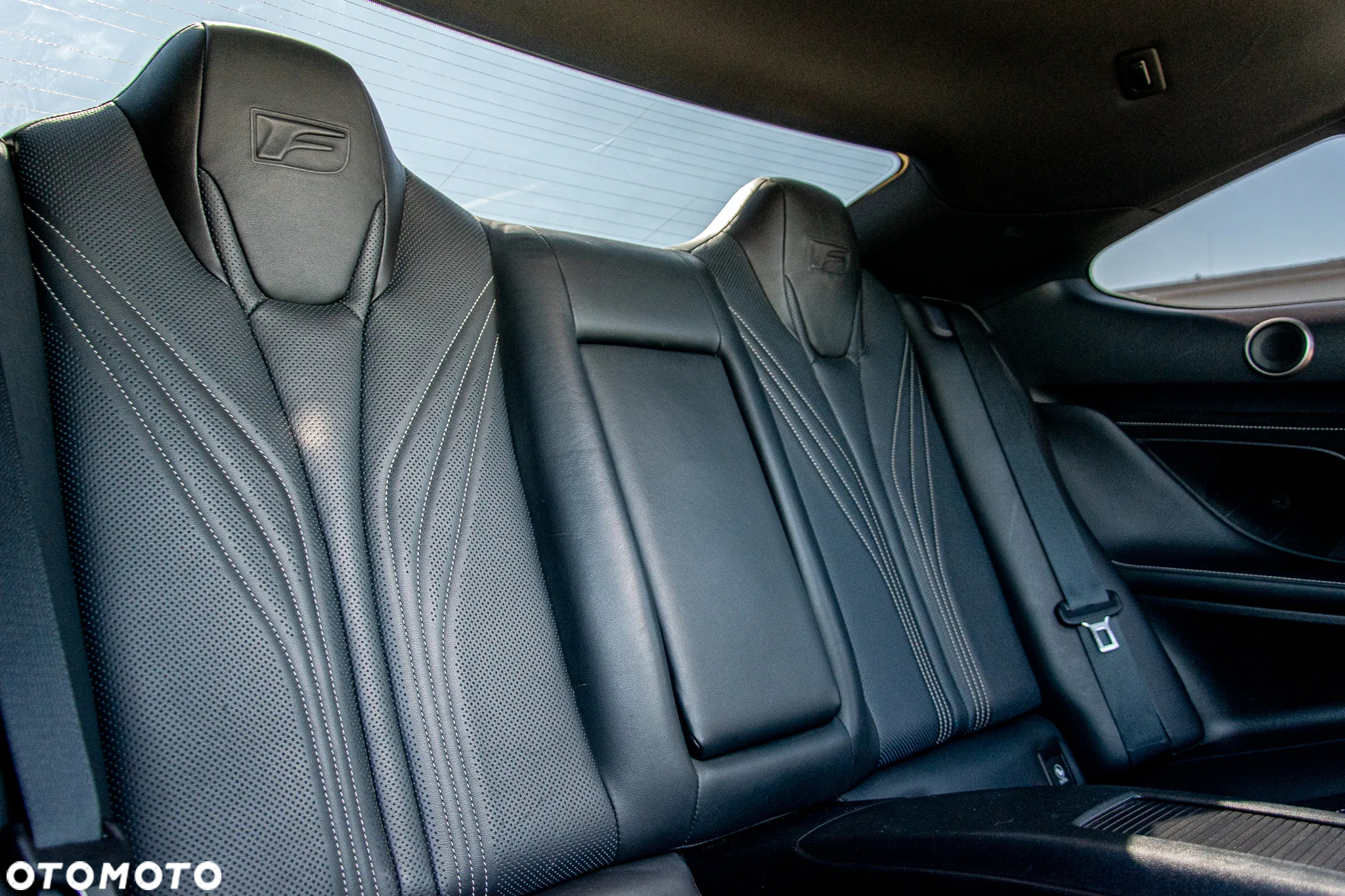Lexus RC F Prestige - 24