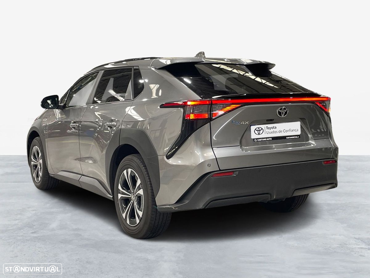 Toyota bZ4X 71,4 kWh Premium - 2