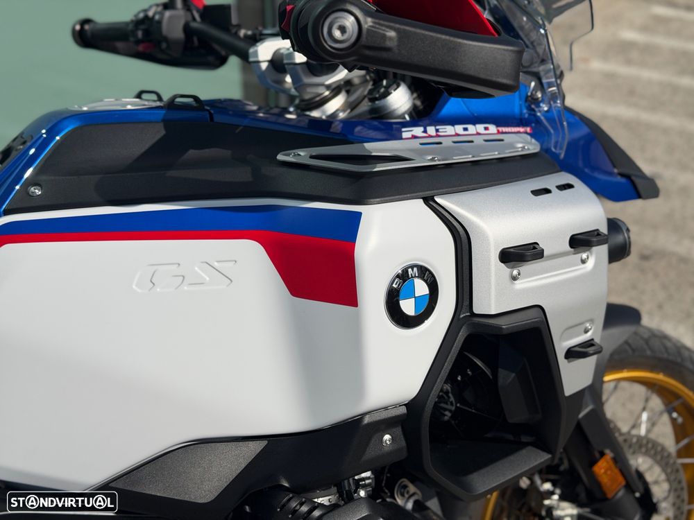 BMW R 1300 GS Adventure Trophy c/ Akrapovic - 5