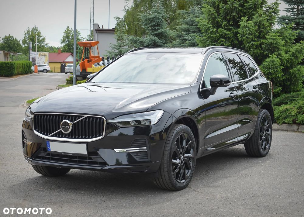 Volvo XC 60 B4 D Momentum - 1