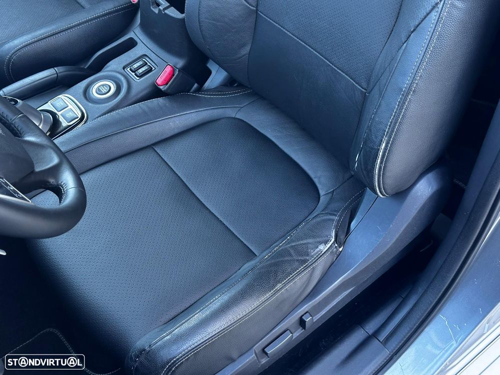 Mitsubishi Outlander 2.0 4WD - 26