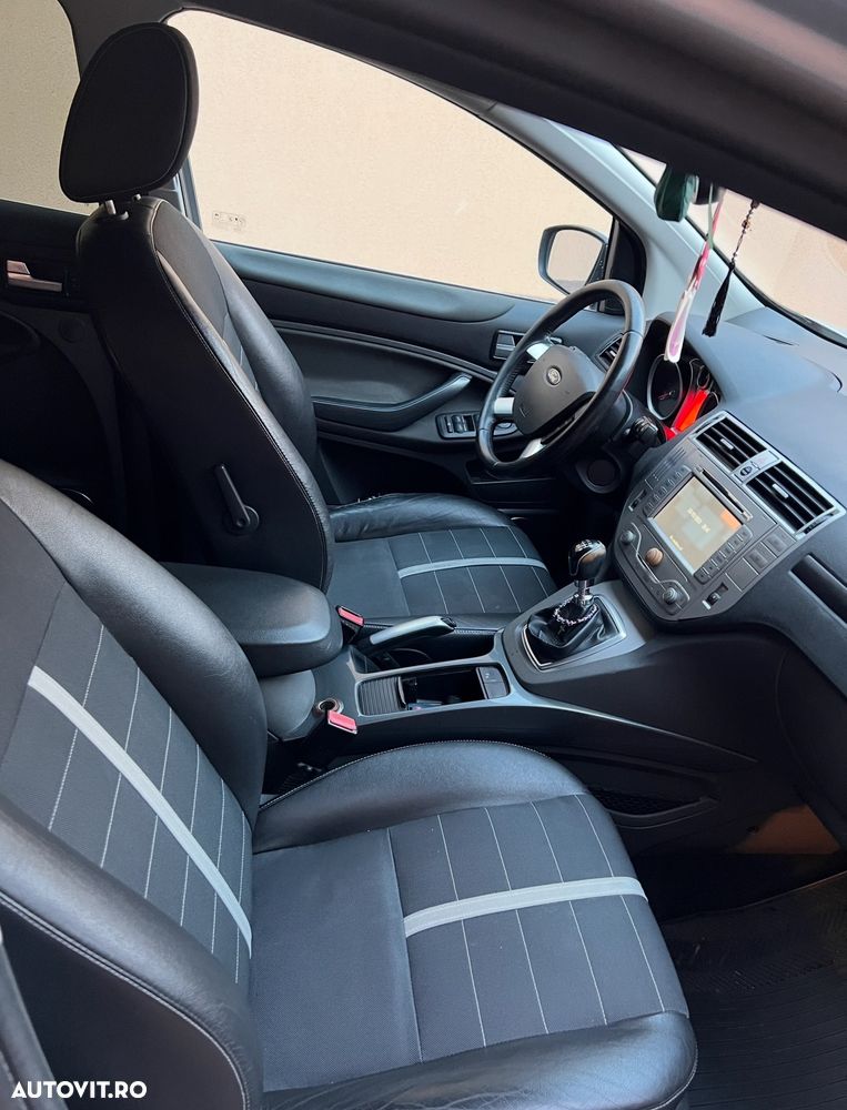 Ford Kuga 2.0L TDCi DPF Titanium - 9