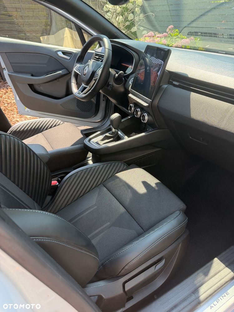 Renault Clio - 20