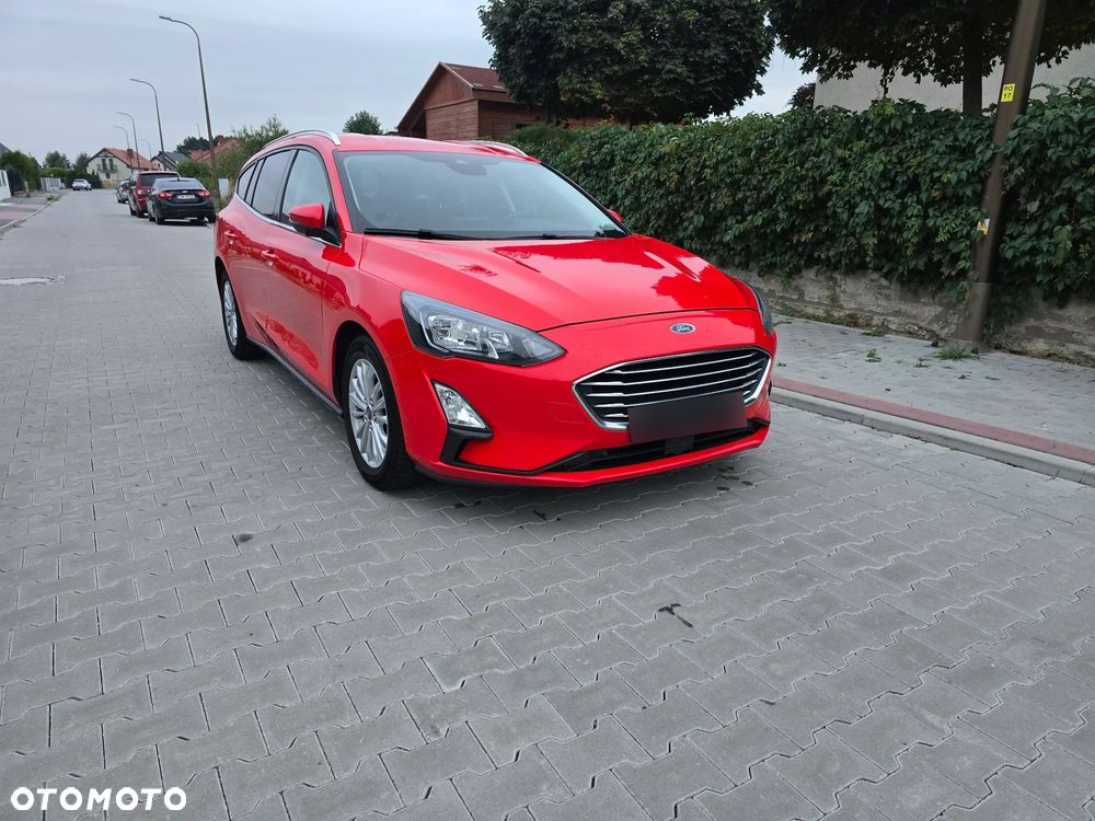 Ford Focus 1.5 EcoBlue Start-Stopp-System TITANIUM - 2