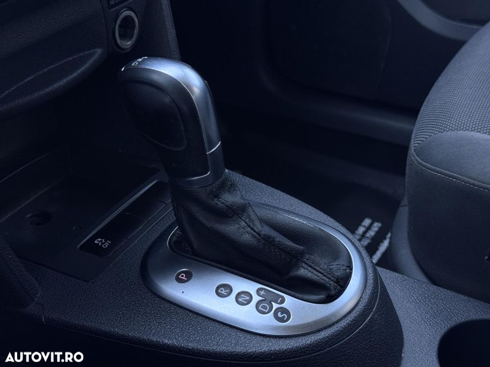 Volkswagen Caddy - 11