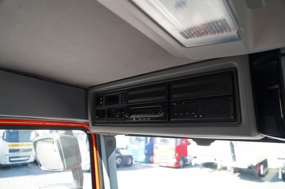 Renault C 430 / 6x4 / LIVRARE 6.7 M + CUPTOR HIAB 166 ES-4 / EXTENSIE 12.5 M / RADIOCOMANDĂ / FURCĂ / ROTATOARE - 33