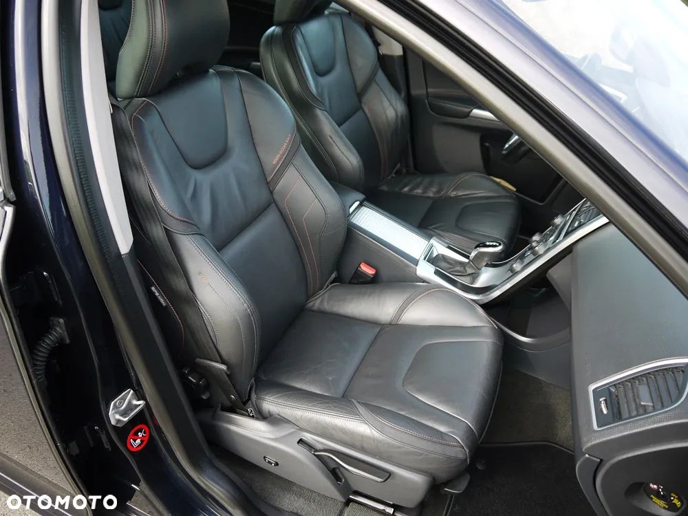 Volvo XC 60 D3 Geartronic Ocean Race - 25