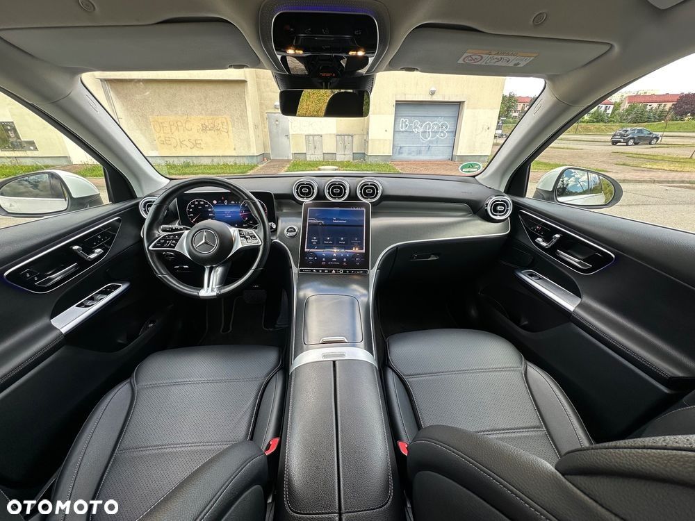 Mercedes-Benz GLC 220 d 4Matic 9G-TRONIC AMG Line Advanced - 26